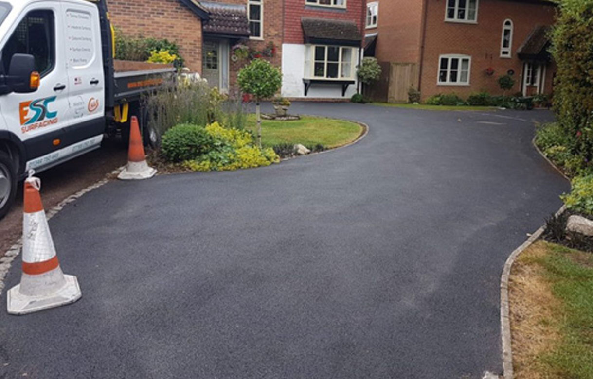 Tarmac Resurfacing