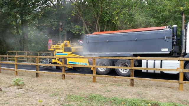 Private access lane machine laid asphalt resurfacing