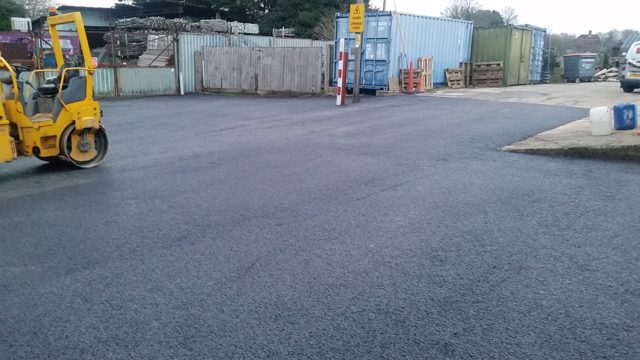 Asphalt resurfacing of an Industrial yard